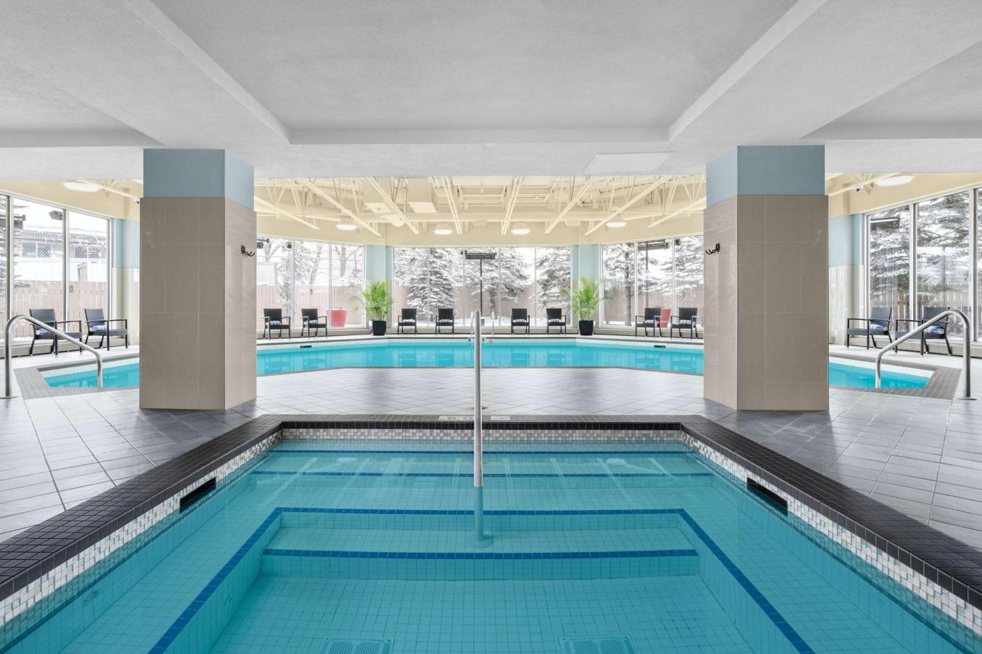 Hilton Garden Airport Hotel 3*