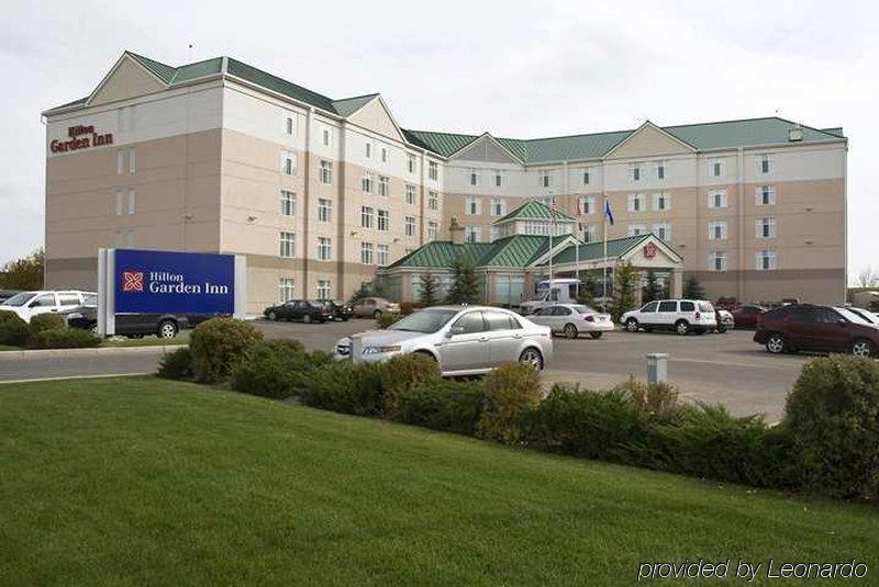 Hilton Garden Airport 3*